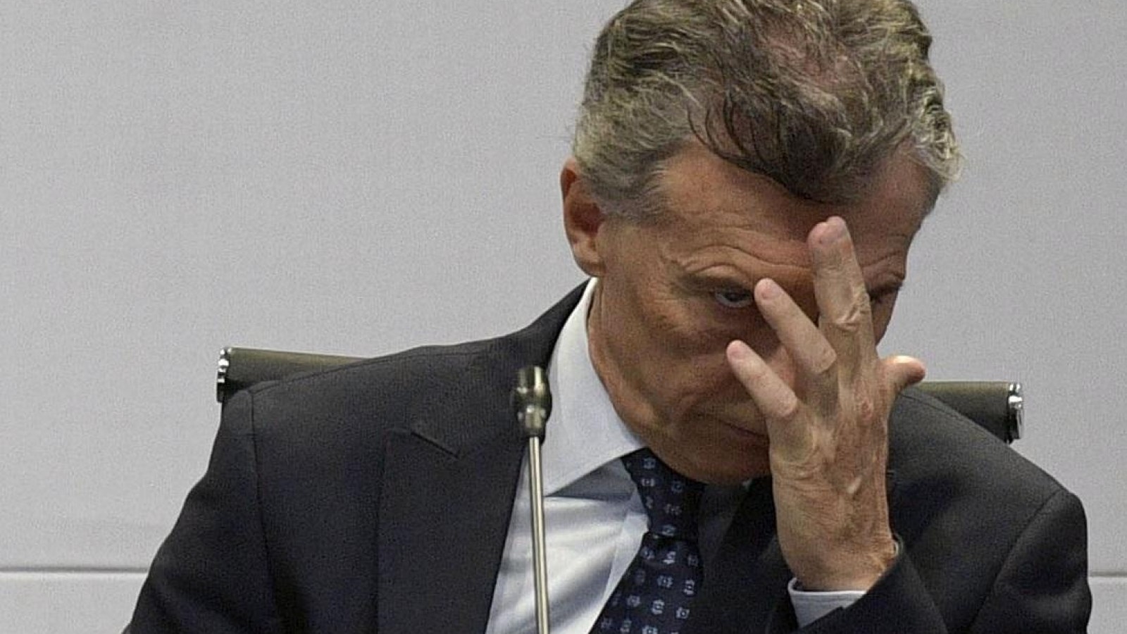 Mauricio Macri a indagatoria y le prohíben salir del país